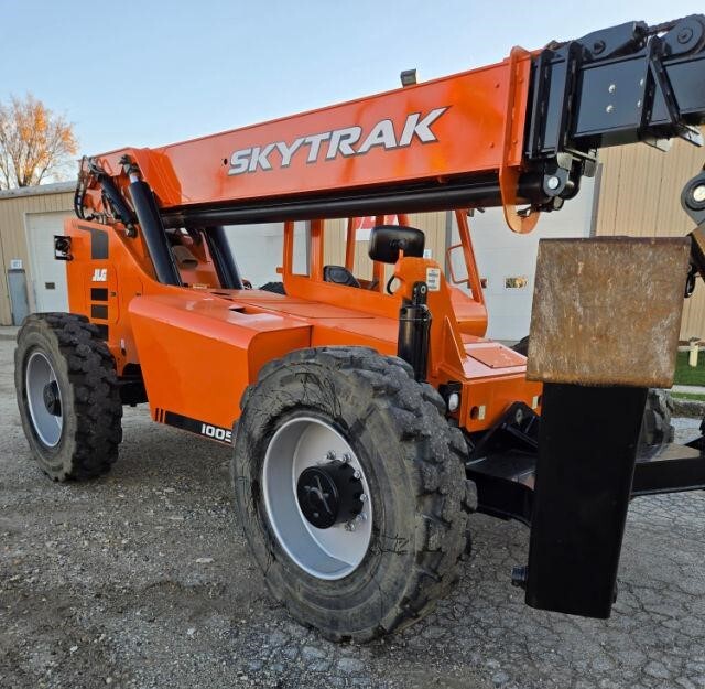 2018 SkyTrak 10054