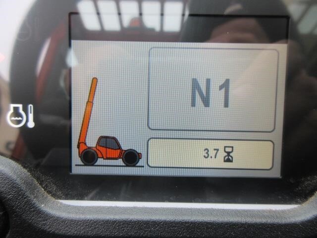 2025 JLG 1055