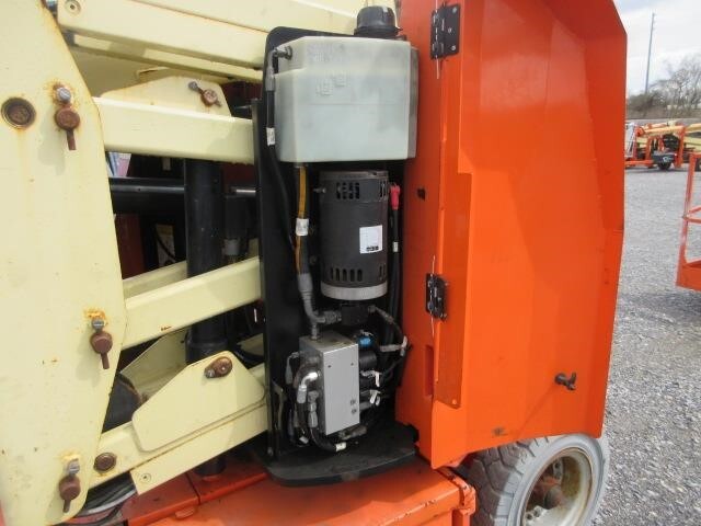 2015 JLG E300AJP