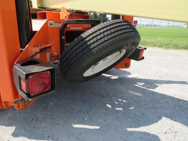 2018 JLG T500