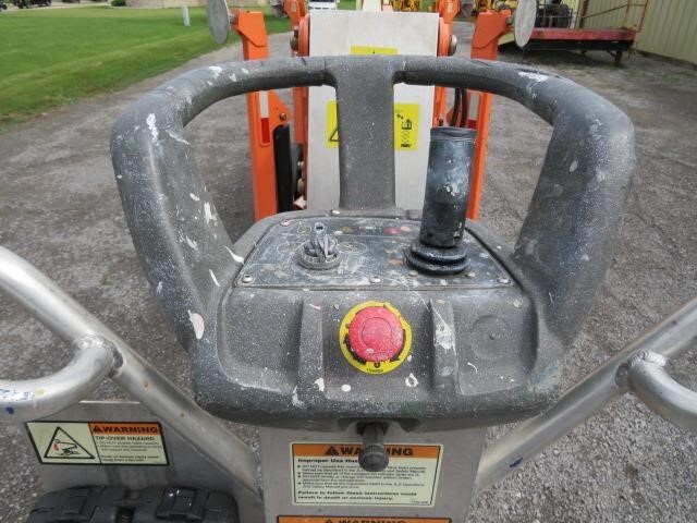 2018 JLG T500