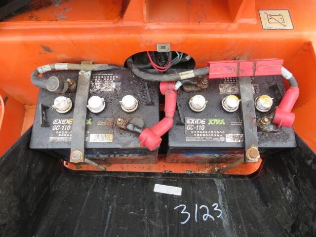 2018 JLG T500J