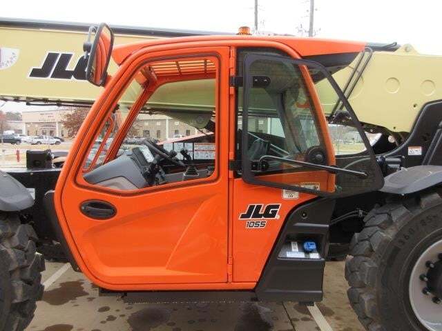 2025 JLG 1055