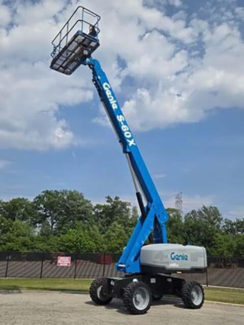 2017 Genie S-60X