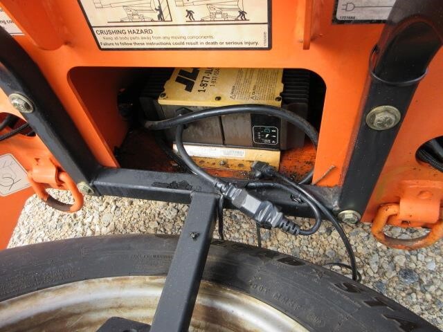 2018 JLG T350