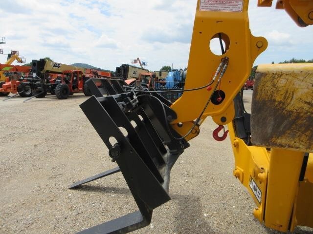 2022 JCB 512-56
