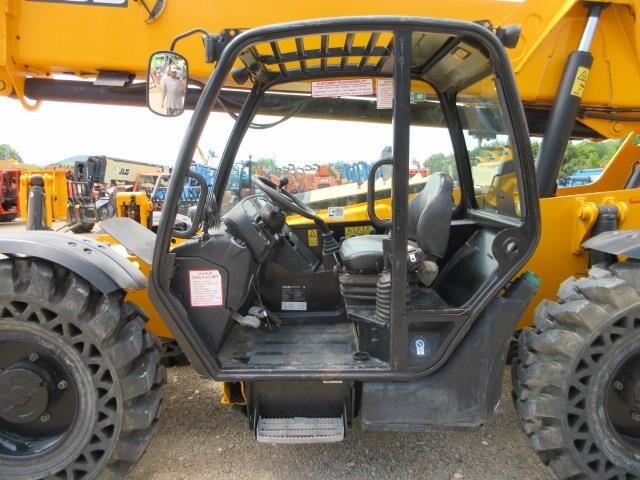2022 JCB 512-56