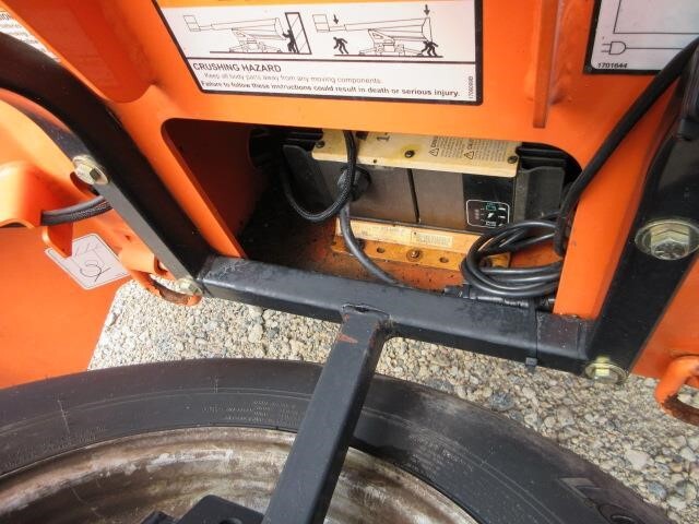 2018 JLG T350