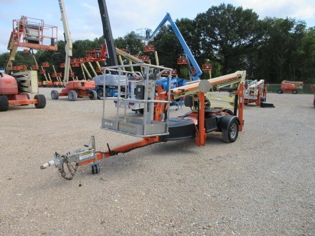 2018 JLG T350
