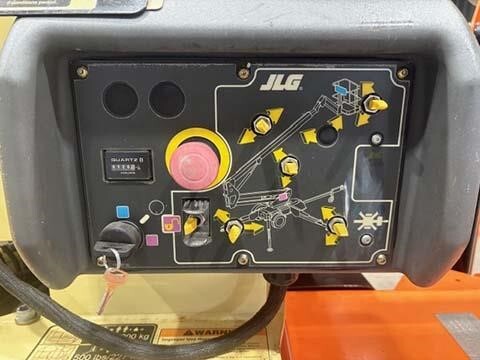 2018 JLG T350