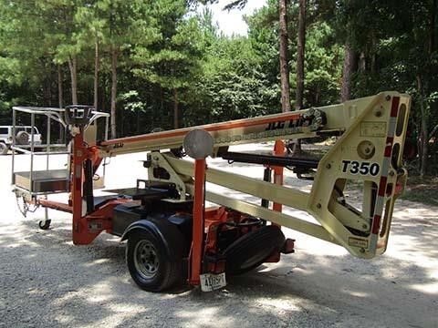 2018 JLG T350