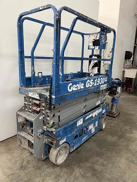 2018 Genie GS-1930