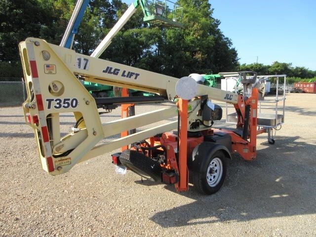 2018 JLG T350