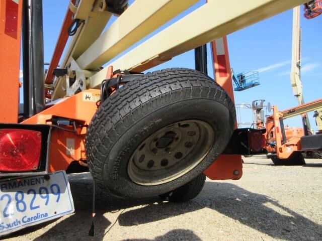 2018 JLG T350