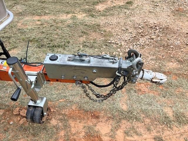 2018 JLG T500J
