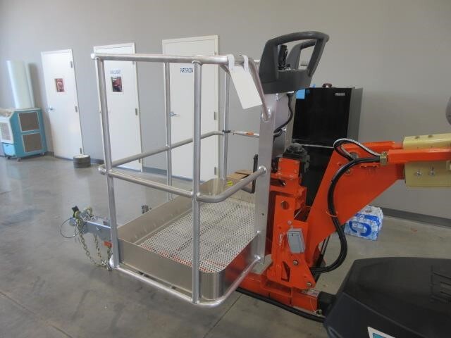2024 JLG ET350