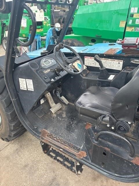 2015 Genie GTH-1056