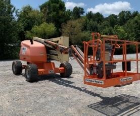 2018 JLG 450AJ