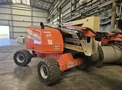 2016 JLG 450AJ