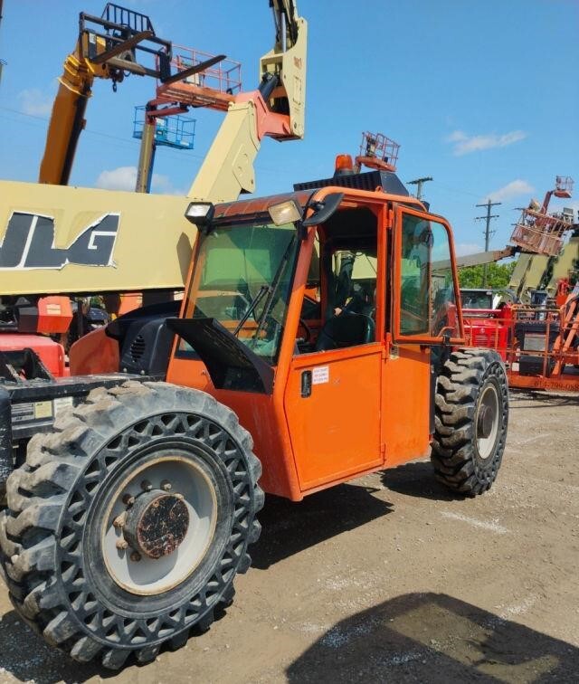2015 JLG G9-43A