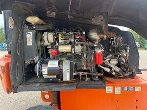 2016 JLG 400S