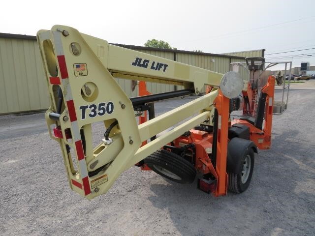 2018 JLG T350