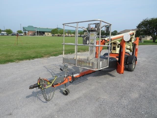 2018 JLG T350