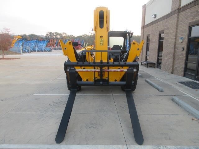 2025 JCB 512-56-8