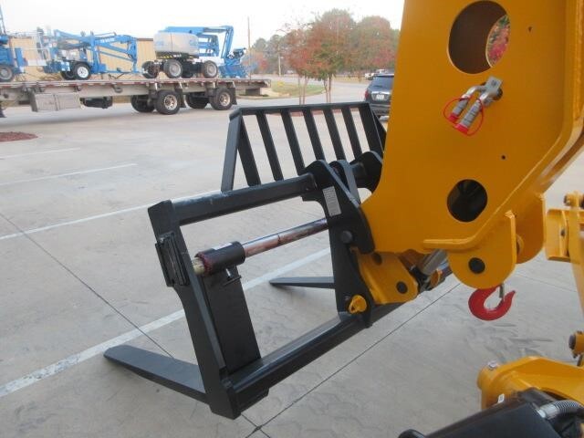 2025 JCB 512-56-9