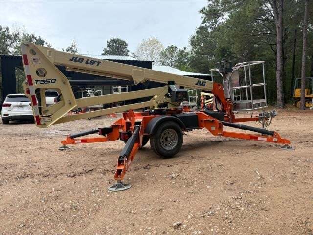 2022 JLG T350-5