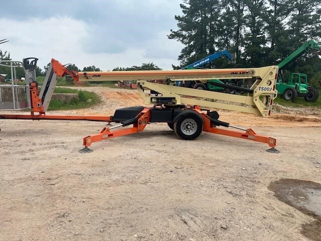 2018 JLG T500J