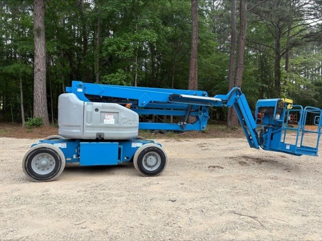 2017 Genie Z-45/25J DC Picture 4 2017 Genie Z-45/25J DC-4