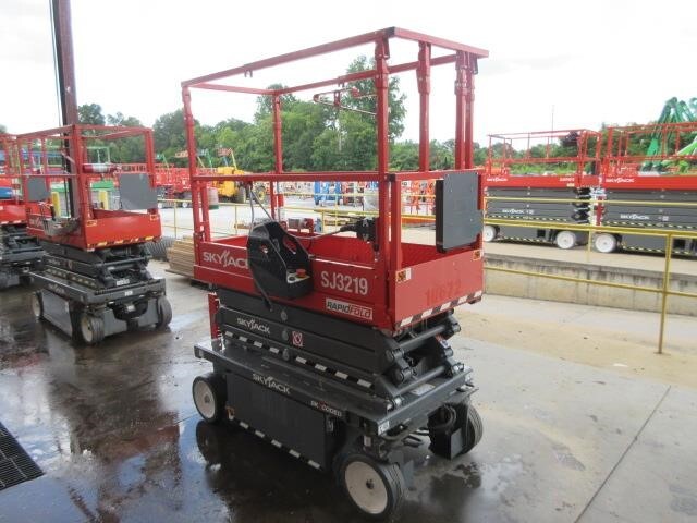 2021 Skyjack SJ3219-2