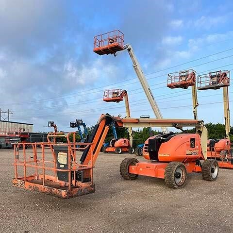 2018 JLG 600AJ-1
