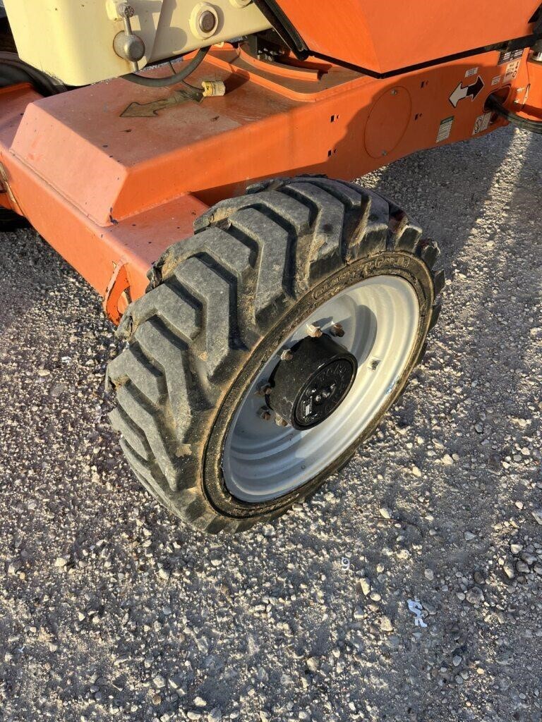 2018 JLG 340AJ-11