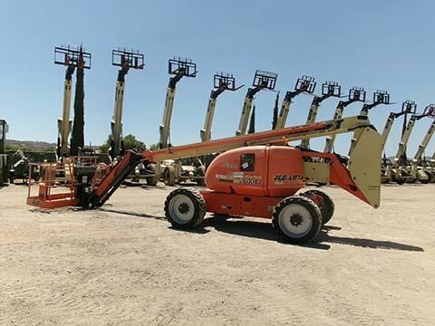 2020 JLG 600AJ