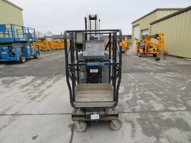 2017 JLG 20MVL-10
