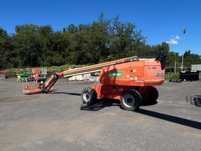2016 JLG 660AJ-2