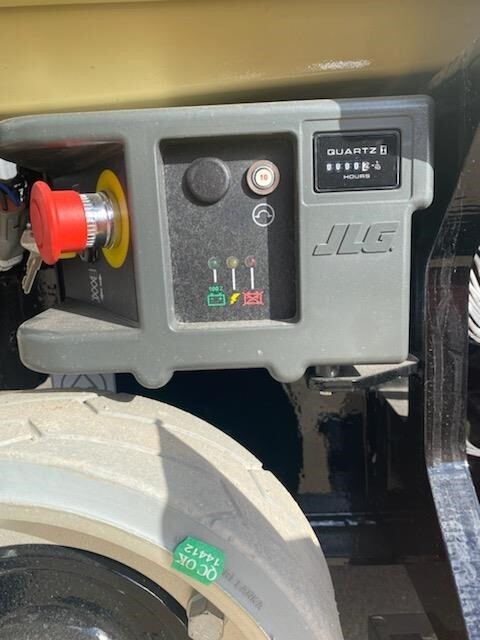 2013 JLG 1930ES-10