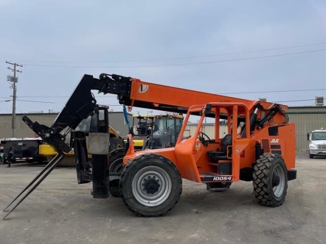 2016 SkyTrak 10054