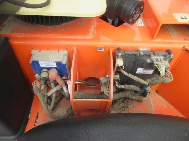 2021 JLG T350-14