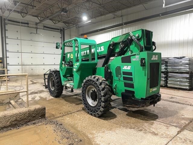 2016 SkyTrak 6042-8