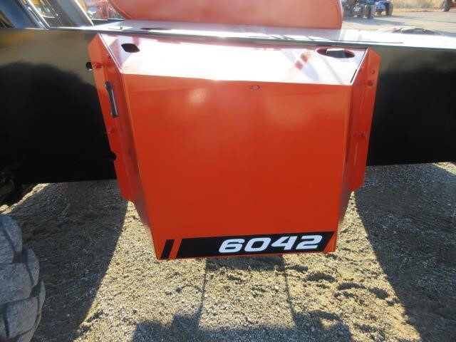 2015 SkyTrak 6042-13