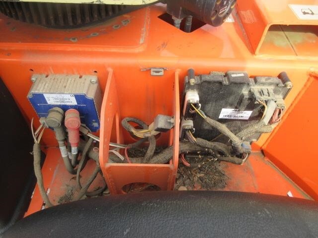 2022 JLG T350-14
