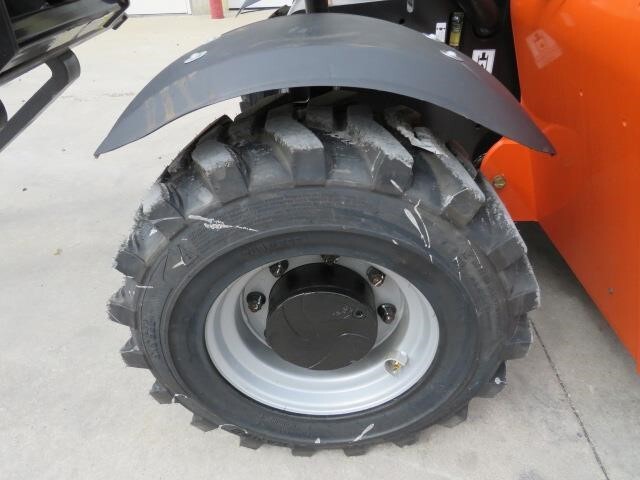 2025 JLG G5-18A-15
