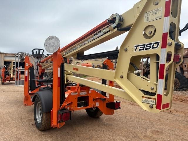 2022 JLG T350-5