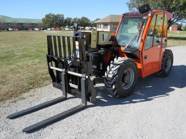 2025 JLG G5-18A