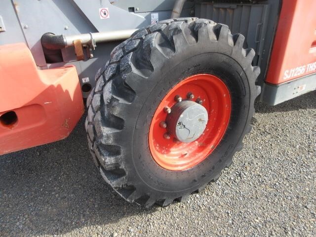 2020 Skyjack SJ1256 THS Picture 9 2020 Skyjack SJ1256 THS-9
