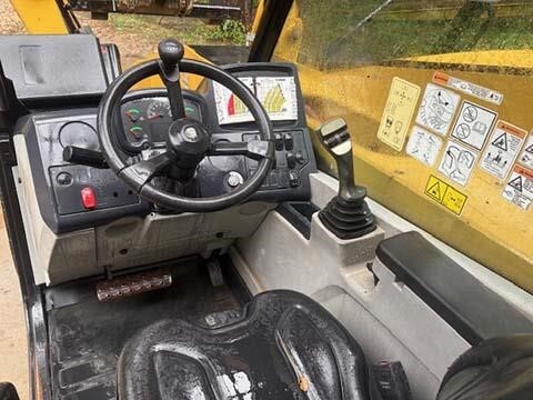 2017 CAT TL1055D Picture 11 2017 CAT TL1055D-11