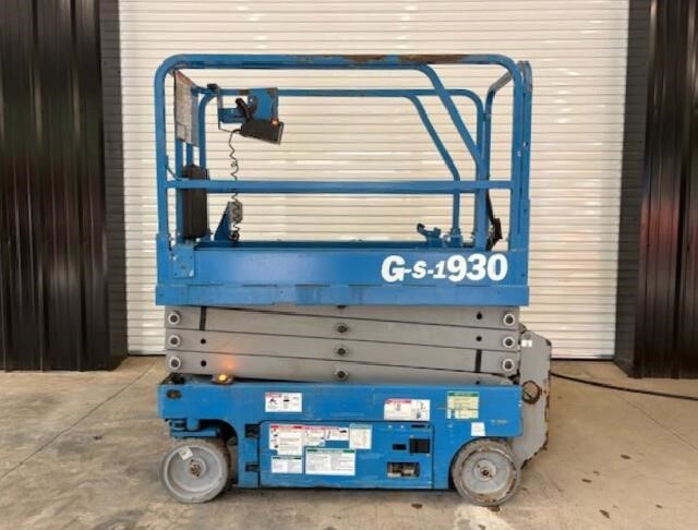 2017 Genie GS-1930